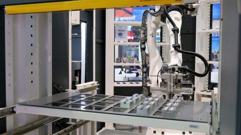 BMO toont bij jubileum fabriek van de toekomst