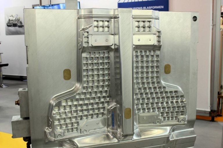 Duitse matrijzenmakers luiden de noodklok