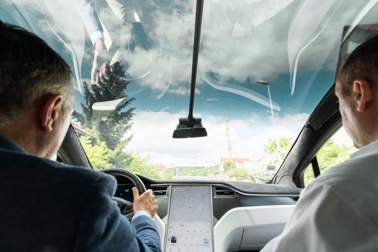 EMAG Technologieforum: welke impact heeft e-mobiliteit op de industrie?