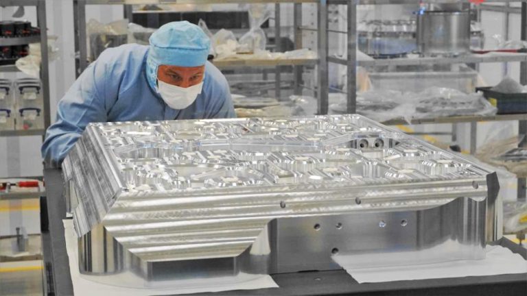 ASML verwacht te groeien naar ruim 700 machines per jaar