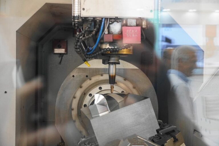 Multitasking machines blijven gevraagd