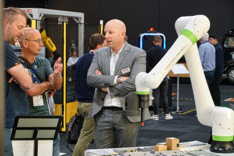 AI en Wet van Moore zorgen voor exponentiële groei digitalisering en automatisering